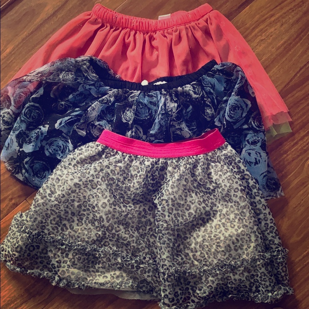 Girls tutu size 4T/5T